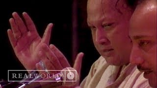 Nusrat Fateh Ali Khan  Mustt Mustt Live at WOMAD Yokohama 1992 [upl. by Suivatnad487]