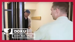 Erste Tage im Knast  Experience  Die Reportage  kabel eins Doku [upl. by Akenit]