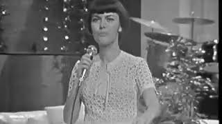 Mireille Mathieu  Pardonnemoi ce caprice denfant Télé Dimanche 14 juin 1970 [upl. by Ocsecnarf]